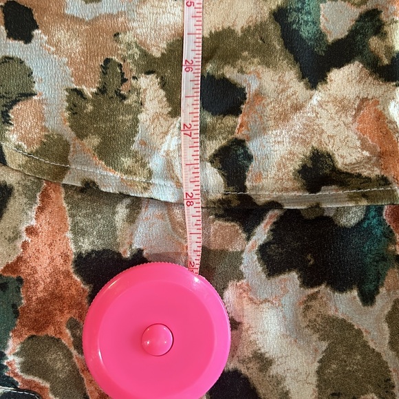 Tunic top w/ button front - Picture 5 of 7